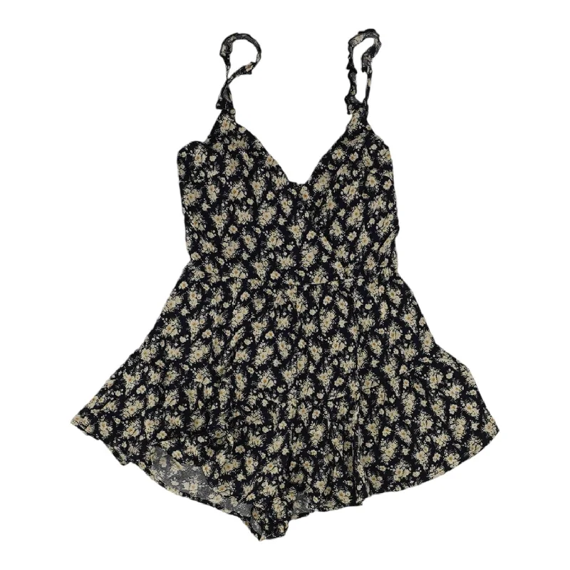 Big Discounts Navy Floral Sleeveless Blouse