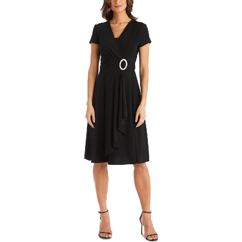 Season Finale Sale R&M Richards Womens Petites Matte Jersey Cap Sleeves Cocktail Dress