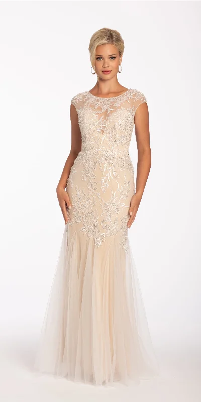 Deal Dash Mesh Embroidered Cap Sleeve Trumpet Dress