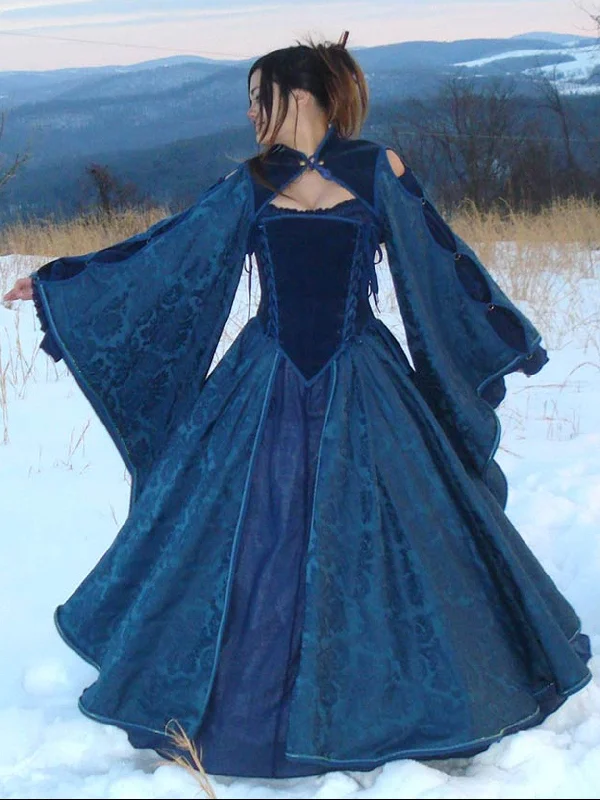 Year-End Clearance Mega Skirt and Sleeves