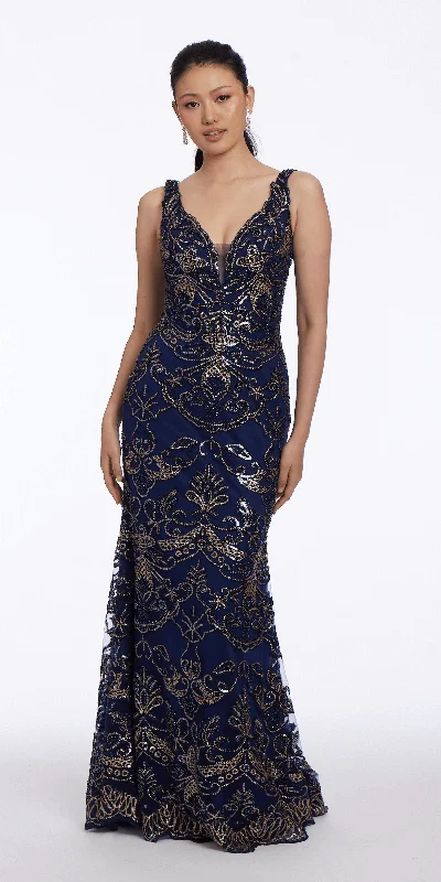Early Access Deco Sequin Plunging Trumpet Dress with Scalloped Hem